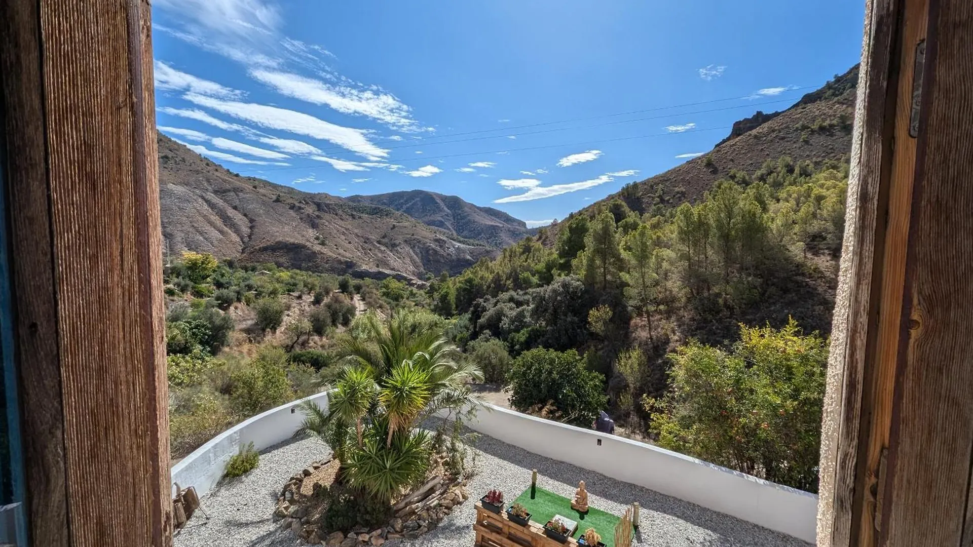 Casa Satori Bed & Breakfast Oria Spain