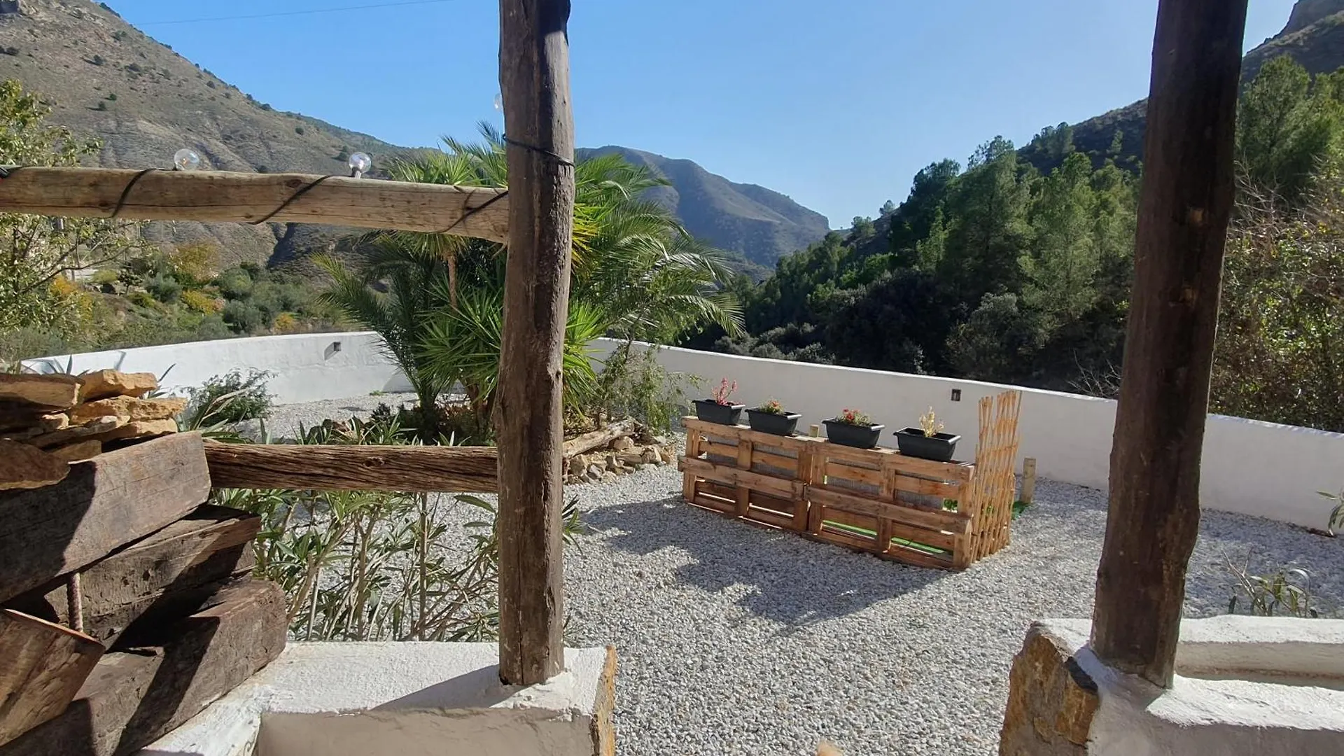 Casa Satori Bed & Breakfast Oria Spain
