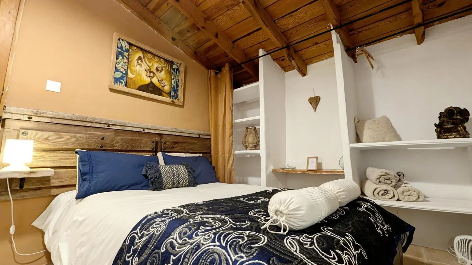 Casa Satori Bed & Breakfast Oria 0*,